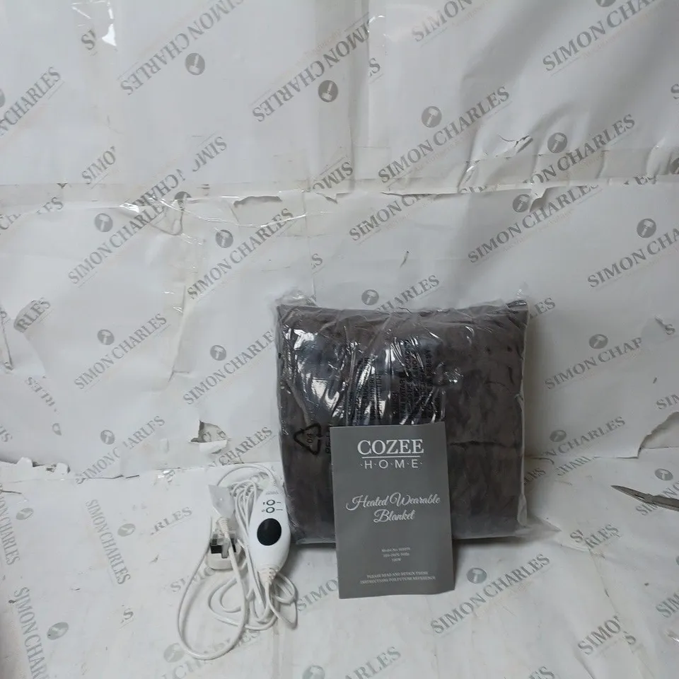 COZEE HOME VELVETSOFT HEATED THROW IN CHARCOAL 