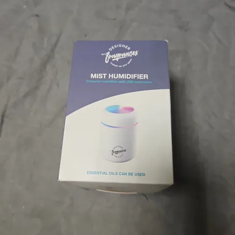 DESIGNER FRAGRANCES MIST HUMIDIFIER WITH USB CONNECTION