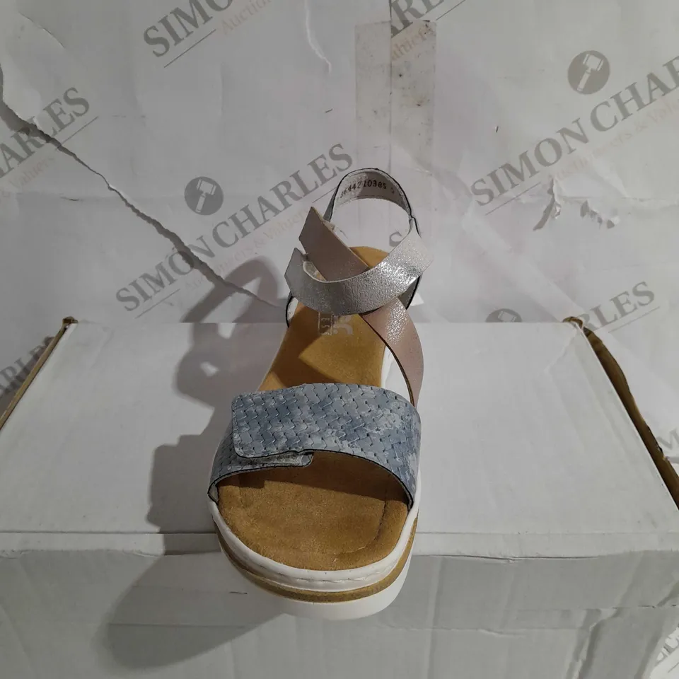 BOXED PAIR OF RIEKER OPEN TOE STRAPPY SANDALS IN BLUE SIZE 4