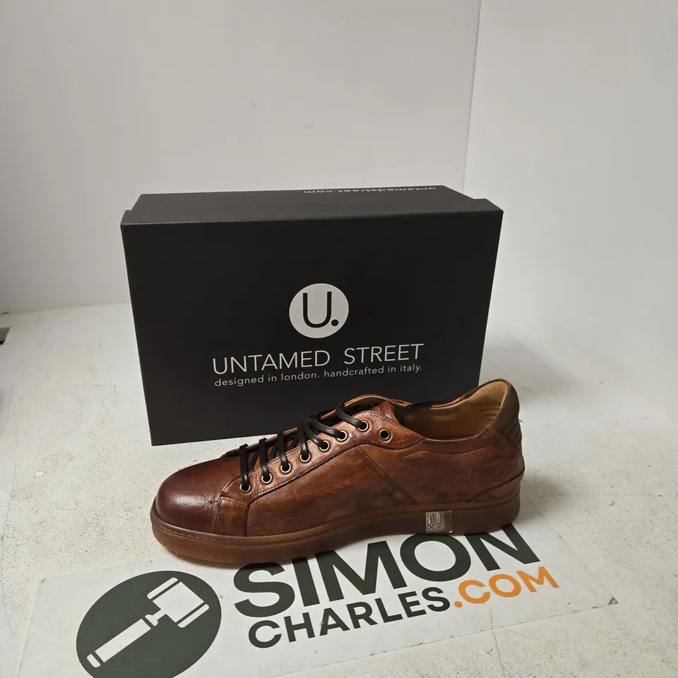 BOXED  UNTAMED STREET COGNAC DISTRESSED LEATHER SNEAKERS (EU 44) - UK 10