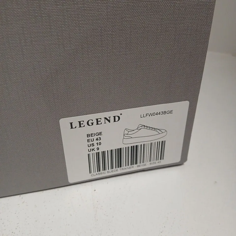 LEGEND BEIGE SUEDE TRAINERS – UK 9 (EU 43)
