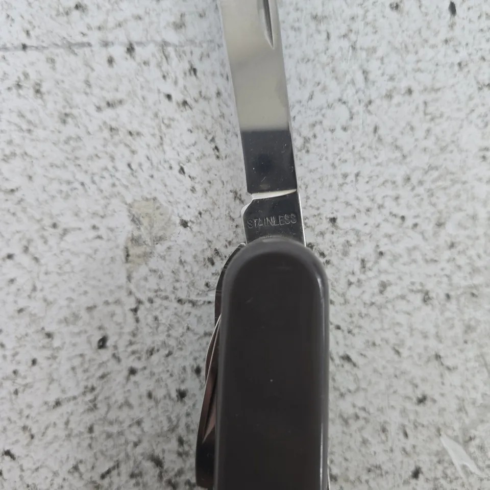 ROCKTRAIL FOLDING KNIFE – STAINLESS STEEL BLADE