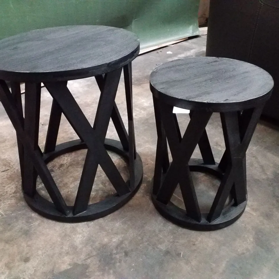 BLACK WOODEN CIRCULAR NESTING TABLES (SET OF 2)