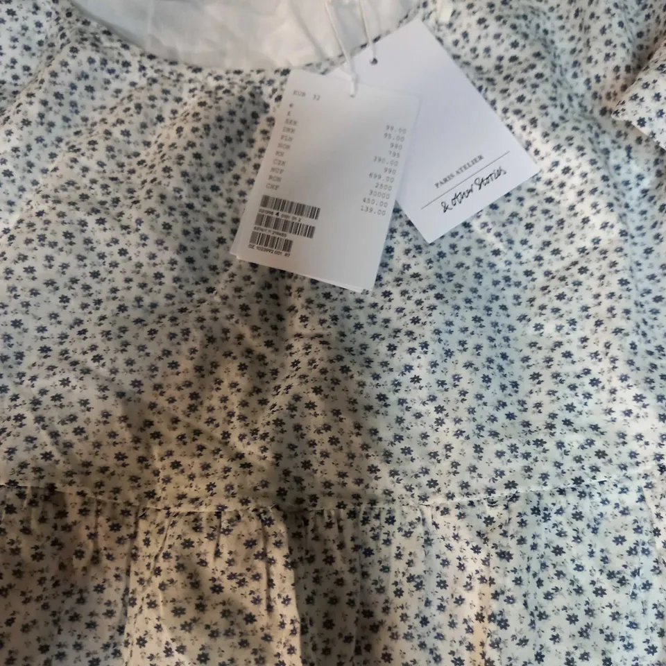 &OTHERSTORIES WHITE/SMALL FLORAL PRINT DRESS 