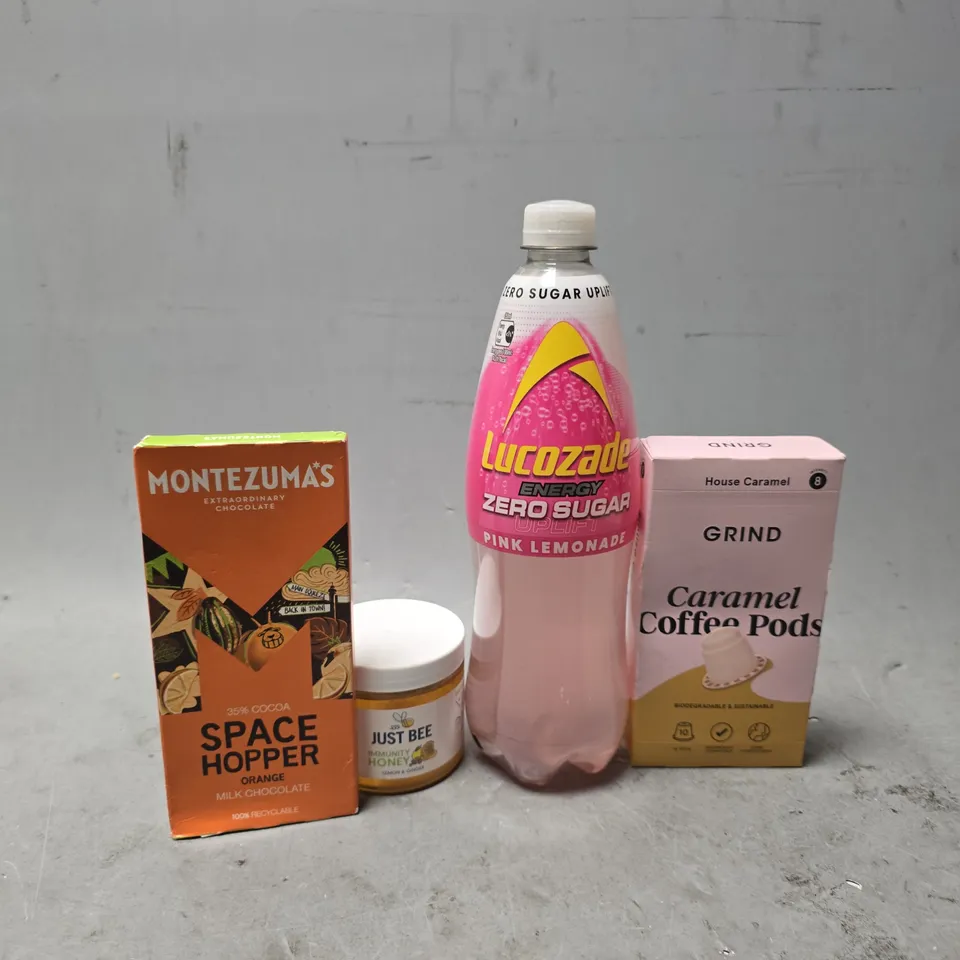 APPROXIMATELY 8 ASSORTED FOOD & DRINK ITEMS TO INCLUDE - LUCOZADE PINK LEMONADE , SPACE HOPPER MILK CHOCOLATE , GRIND CARAMEL COFFEE PODS ETC