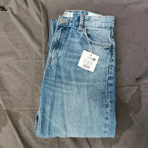 PULL & BEAR JEANS IN BLUE SIZE UK 10