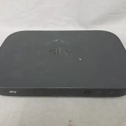 SKY EM150 SET-TOP BOX