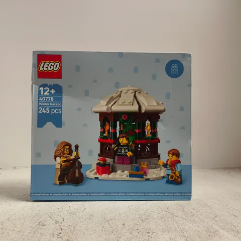 LEGO 40778 WINTER GAZEBO - 245 PIECES, BOXED