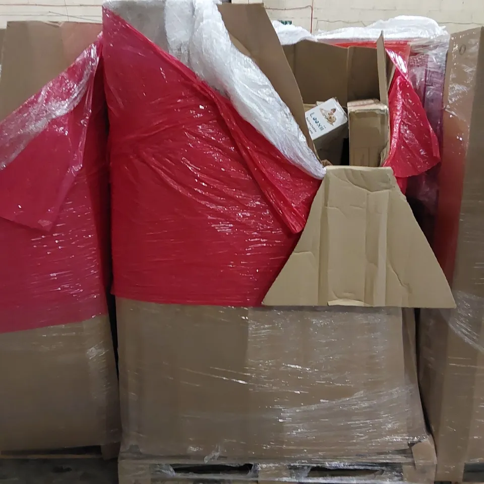 PALLET OF ASSORTED ITEMS INCLUDING: LOCKED CABINET, BATHROOM MIRROR, PET BAG, RETRACTABLE SAFETY GATE, TOILET SEAT