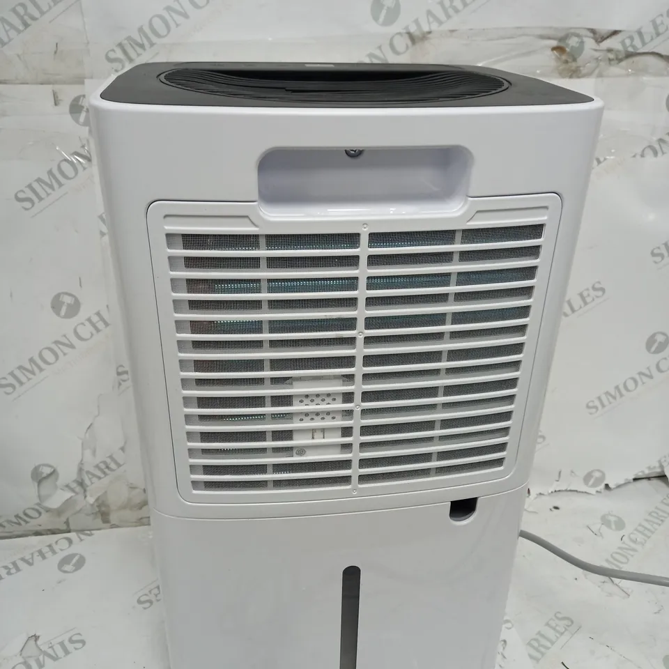 12L DEHUMIDIFIER WITH 2L WATER TANK AND TIMER 