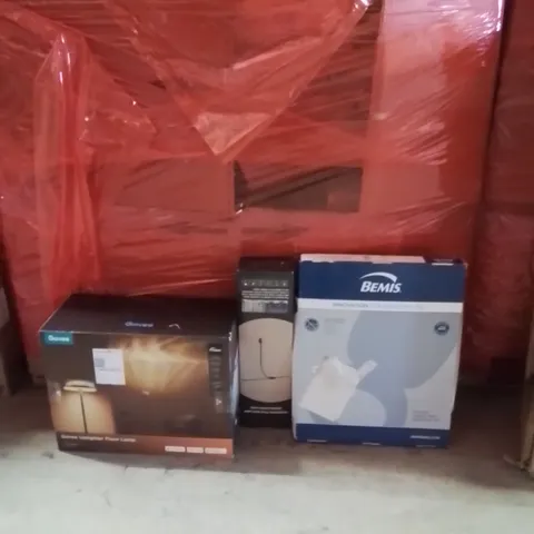 PALLET OF ASSORTED HOUSEHOLD GOODS AND PRODUCTS TO INCLUDE;GOVEE FLOOR LAMP,LED LIGHT,TOILET SEAT