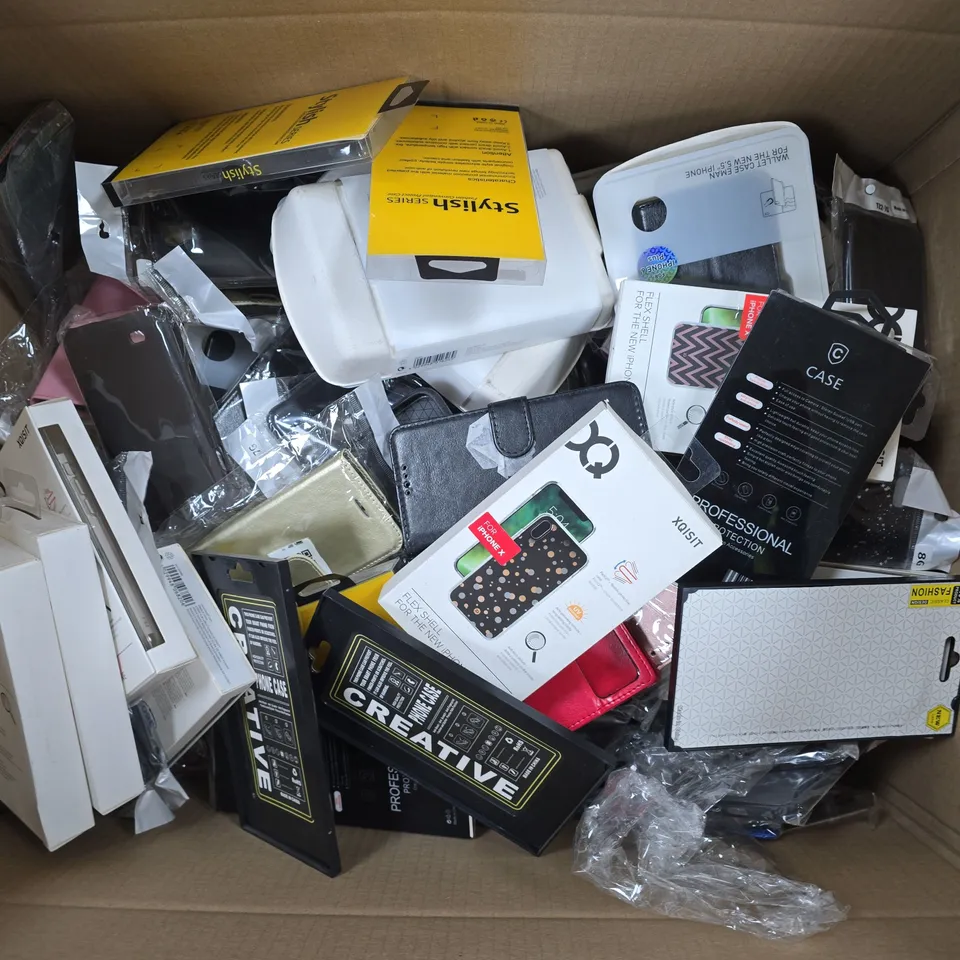 APPROXIMATELY 50 ASSORTED PHONE CASES FROM VARIOUS BRANDS AND IN VARIOUS STYLES FOR PHONES SUCH AS IPHONE X, XPERIA XA, PTI/5G, IPHONE 6+, ETC - COLLECTION ONLY