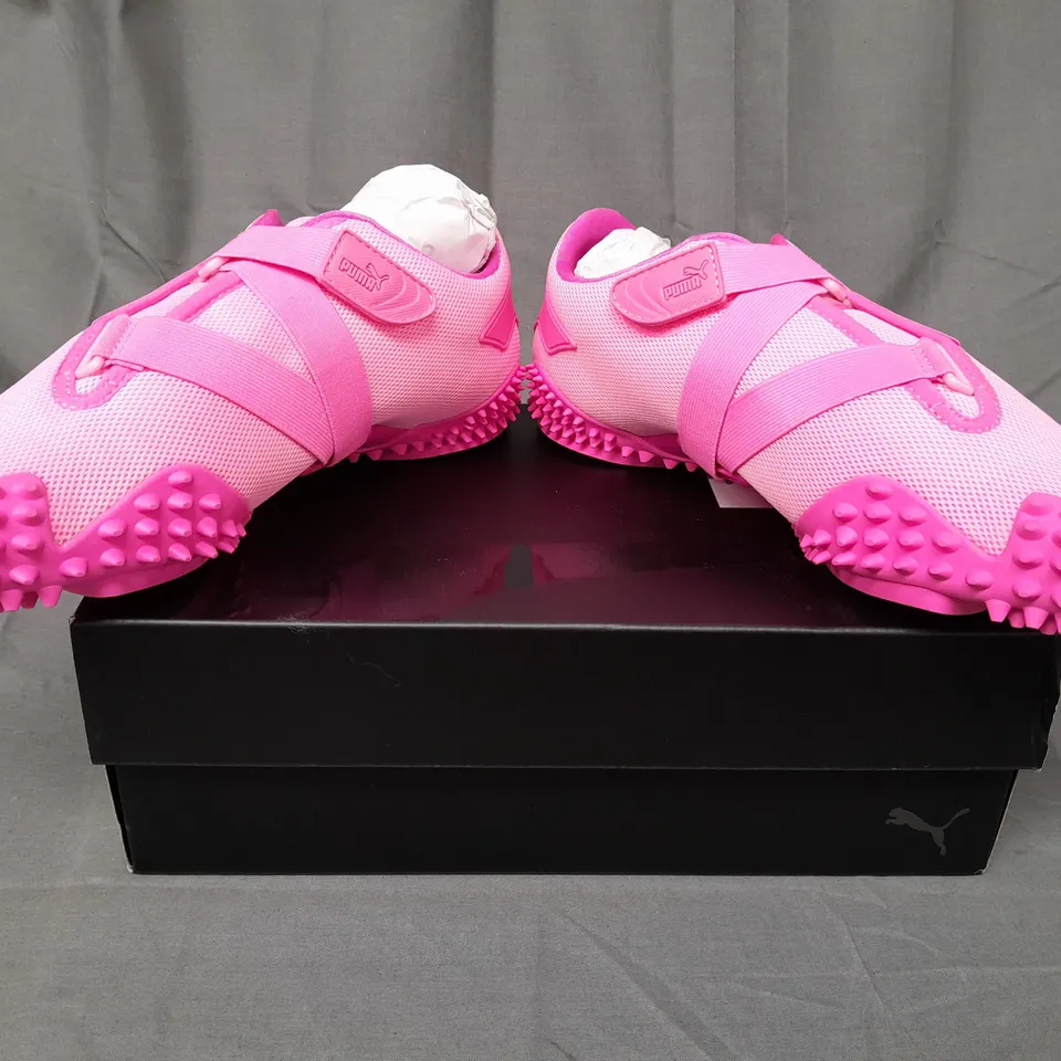 BOXED PAIR OF PUMA MOSTRO ECSTACY SNEAKERS IN PINK UK SIZE 9