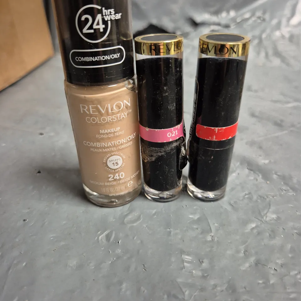 APPROXIMATELY 30 REVLON LIPSTICKS AND FOUNDATION PRODUCTS - ASSORTED SHADES AND SIZES