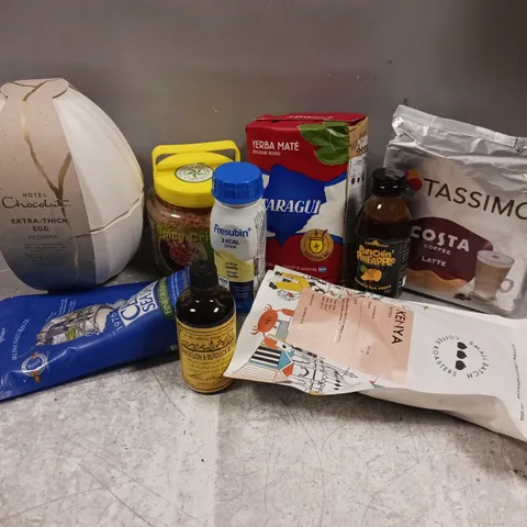 APPROXIMATELY 12 ASSORTED FOOD & DRINK ITEMS TO INCLUDE TASSIMO COSTA COFFEE LATTE, HOTEL CHOCOLAT EXTRA-THICK EGG, PUNCHIN PINEAPPLE HOT SAUCE, ETC