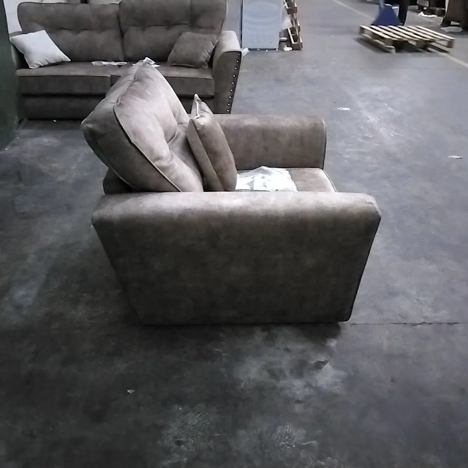 QUALITY DESIGNER AMAYA FABRIC ARMCHAIR 