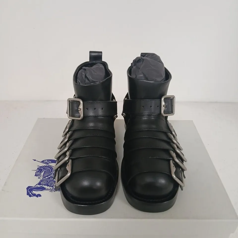 BURBERRY BLACK LEATHER BUCKLED ANKLE BOOTS – WOMEN’S SIZE 36.5