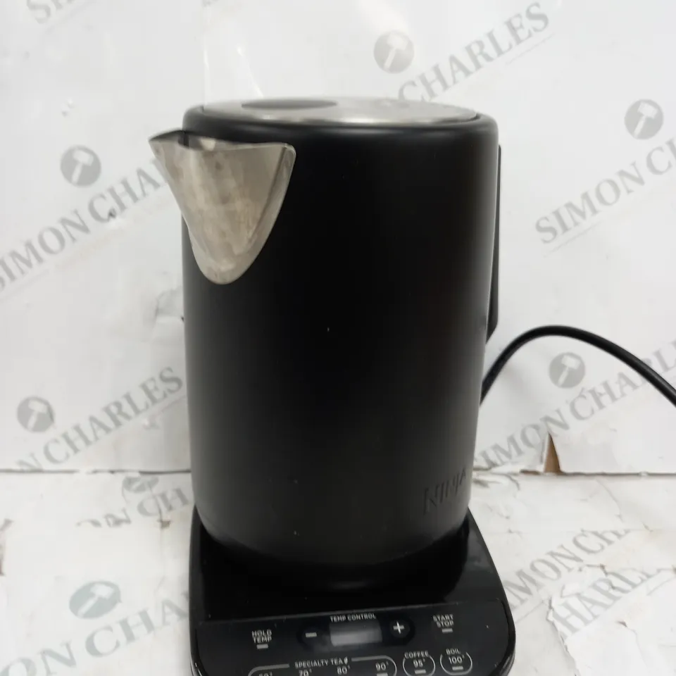 BOXED NINJA PERFECT TEMPERATURE KETTLE KT200UK