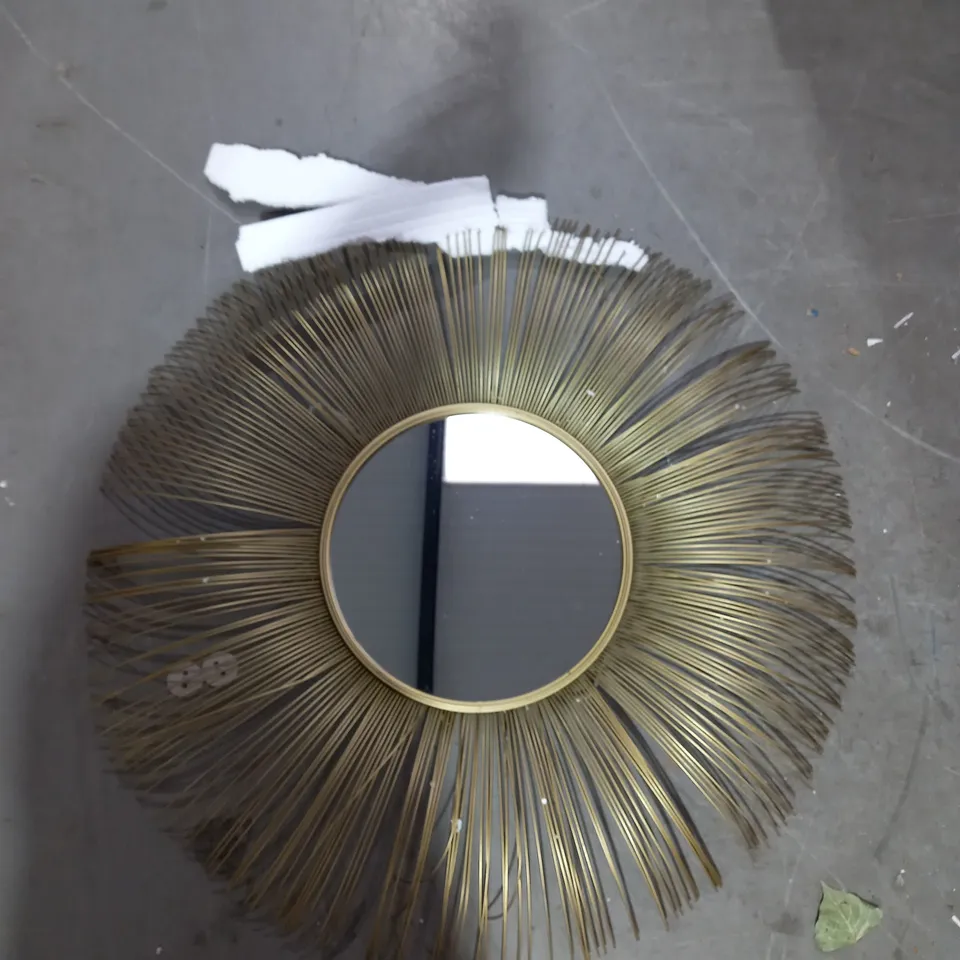 KBKH WALL MIRROR GOLD - COLLECTION ONLY