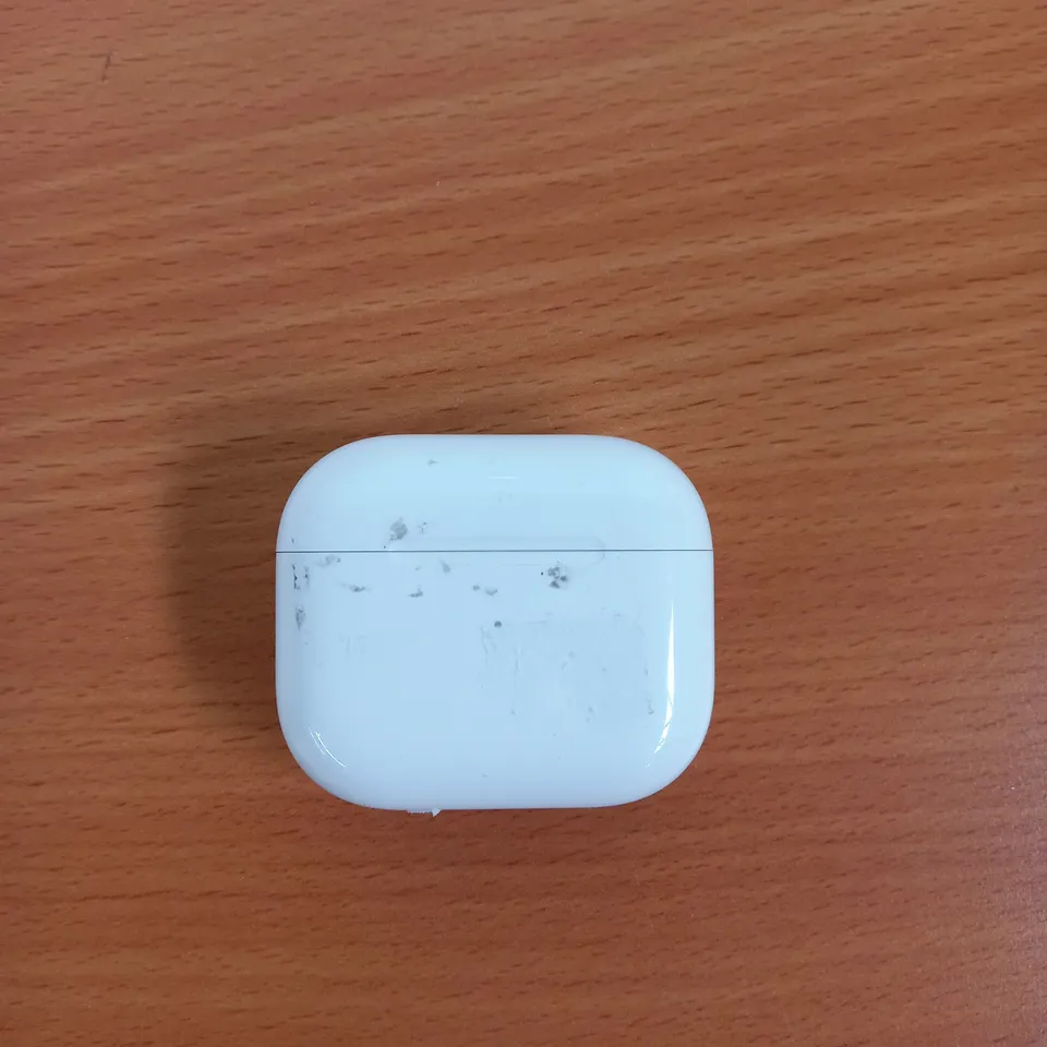 APPLE AIRPOD 3RD GENERATION
