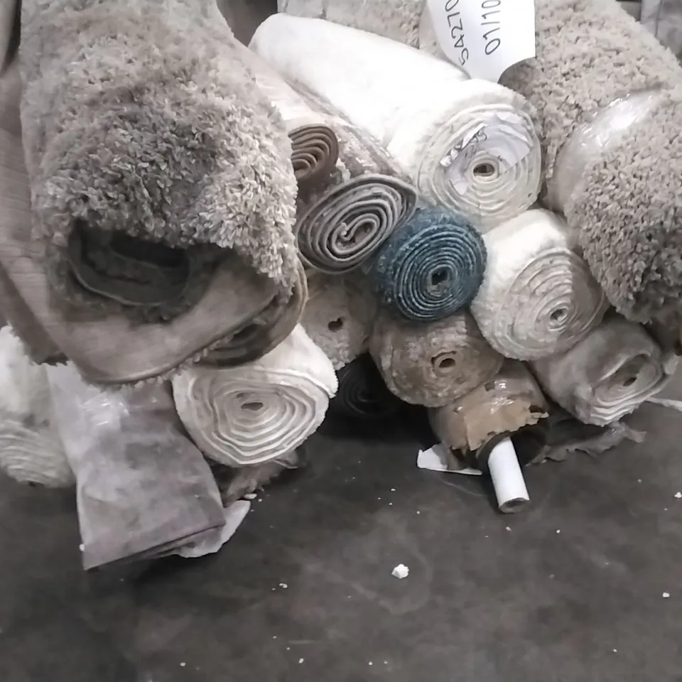 STILLAGE OF APPROXIMATELY 20 XL DESIGNER RUGS