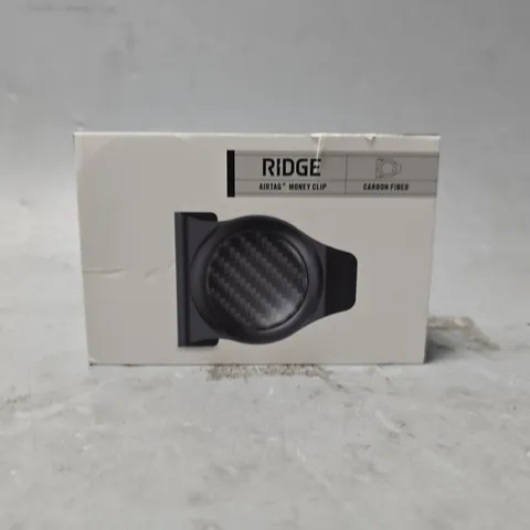 BOXED RIDGE AIRTAG MONEY CLIP CARBON FIBER