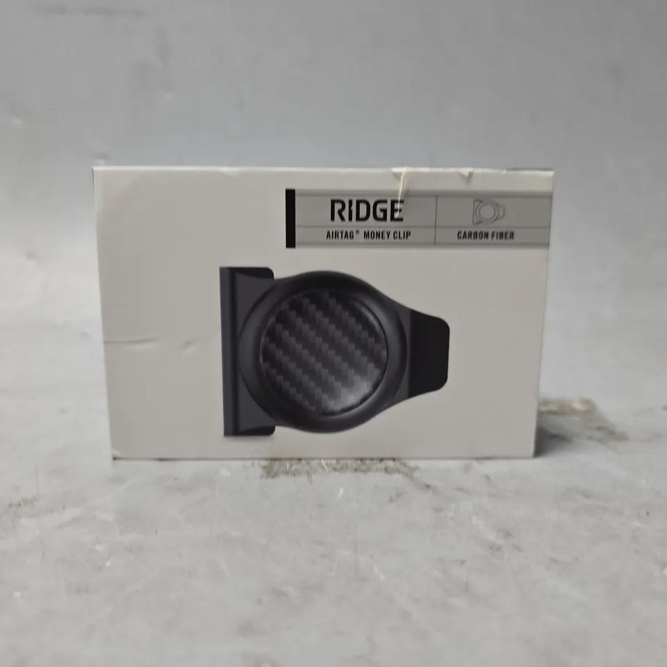 BOXED RIDGE AIRTAG MONEY CLIP CARBON FIBER