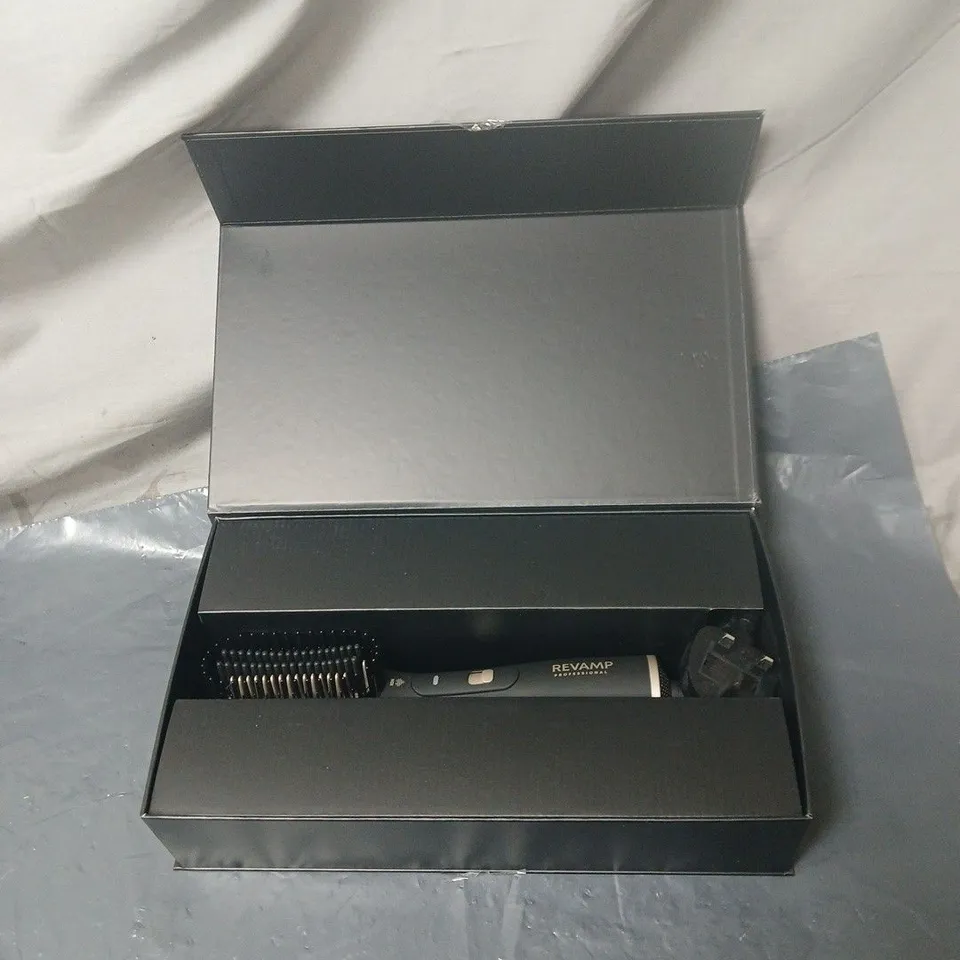 REVAMP DEEPFORM 2-IN-1 DRY & STYLE HAIR STYLER – BOXED