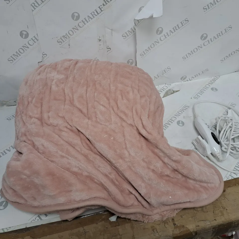 COZEE HOME VELVETSOFT HEATED THROW IN PINK