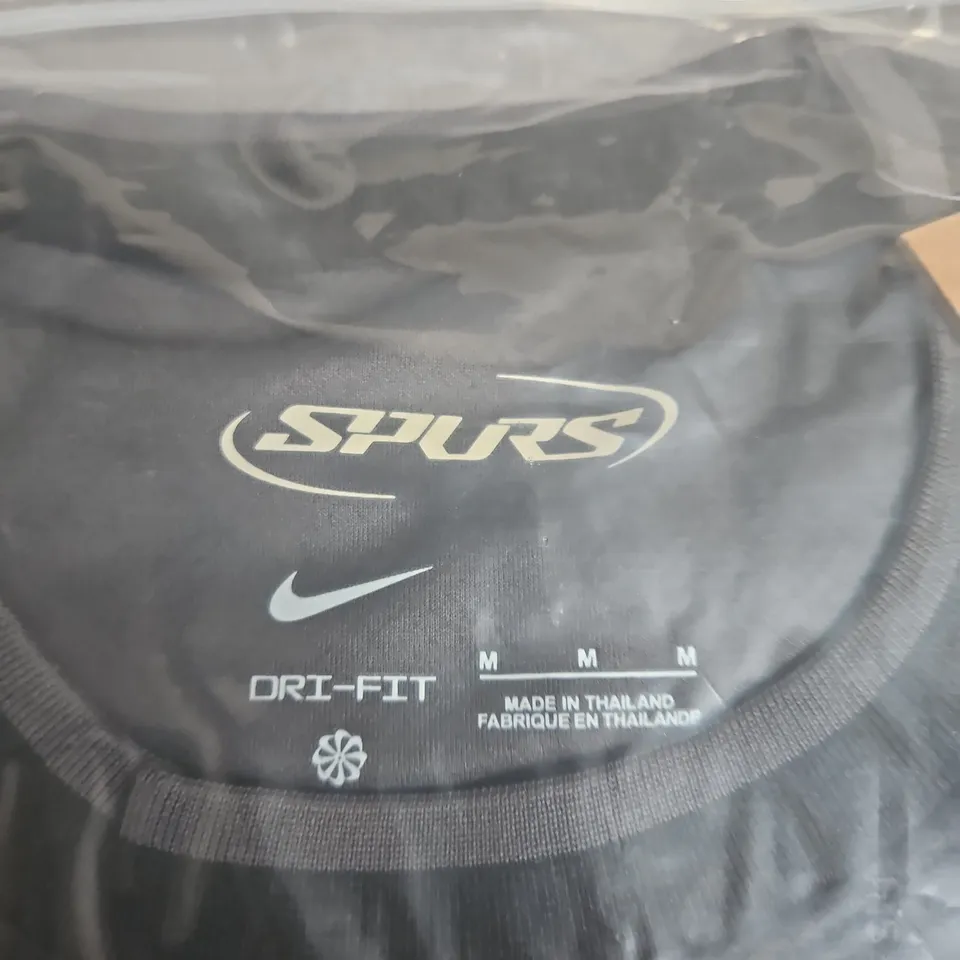 TOTTENHAM HOTSPUR NIKE DRI-FIT JERSEY– MEN'S SIZE M