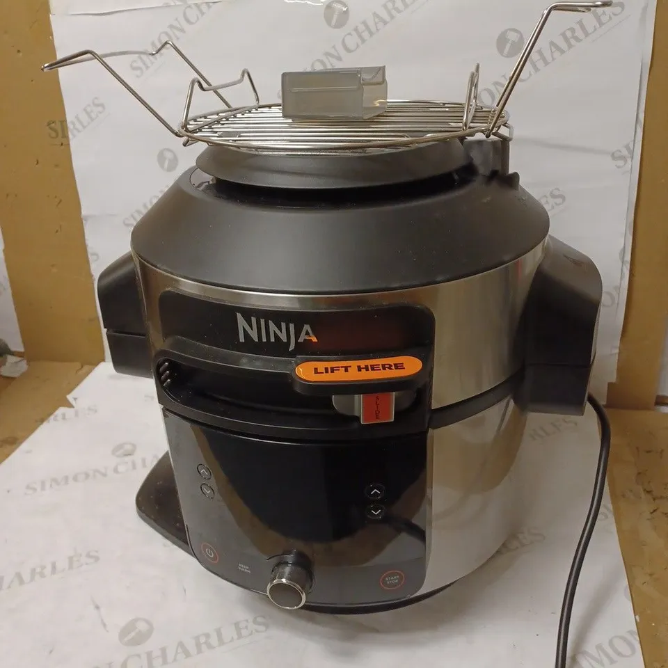 NINJA FOODI SMARTLID MULTI-COOKER