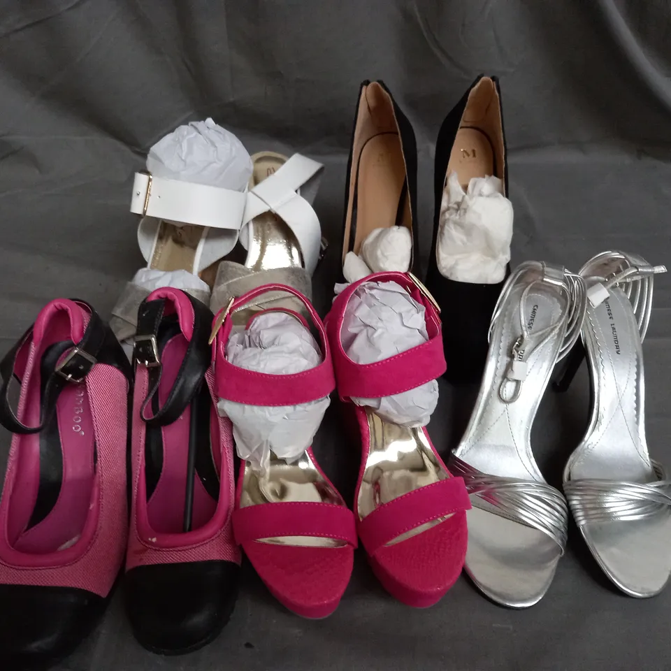 APPROXIMATELY 10 PAIR OF SHOES IN VARIOUS STYLES AND SIZES 