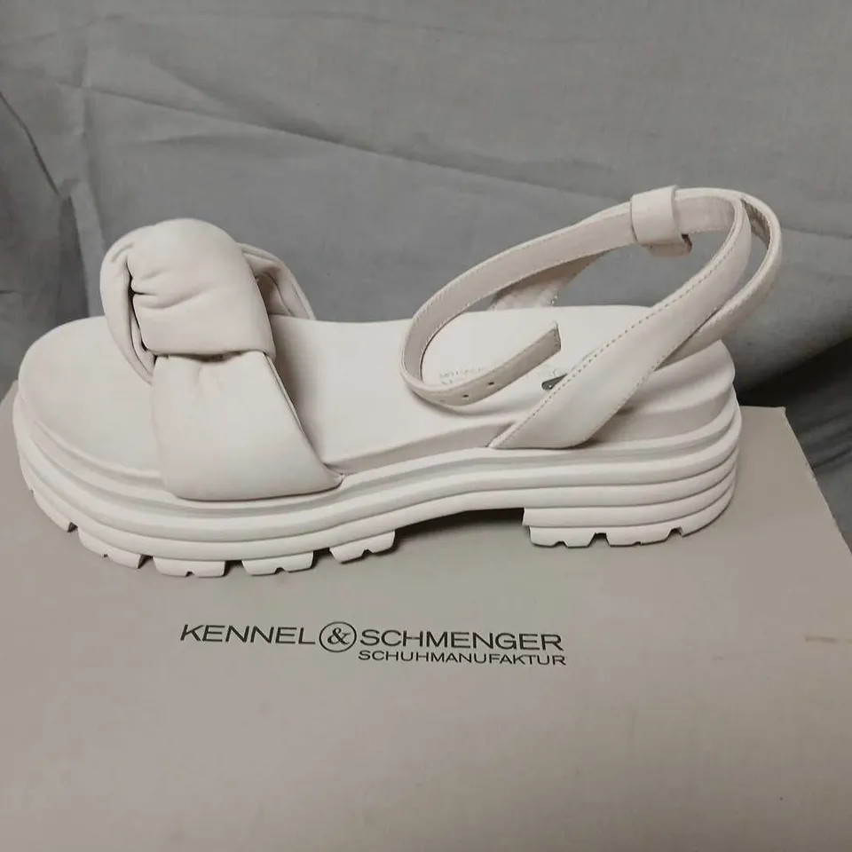 KENNEL & SCHMENGER SOFT NUBUK IVORY SIVO PLATFORM SANDALS – WHITE LEATHER, BOXED SIZE 4.5