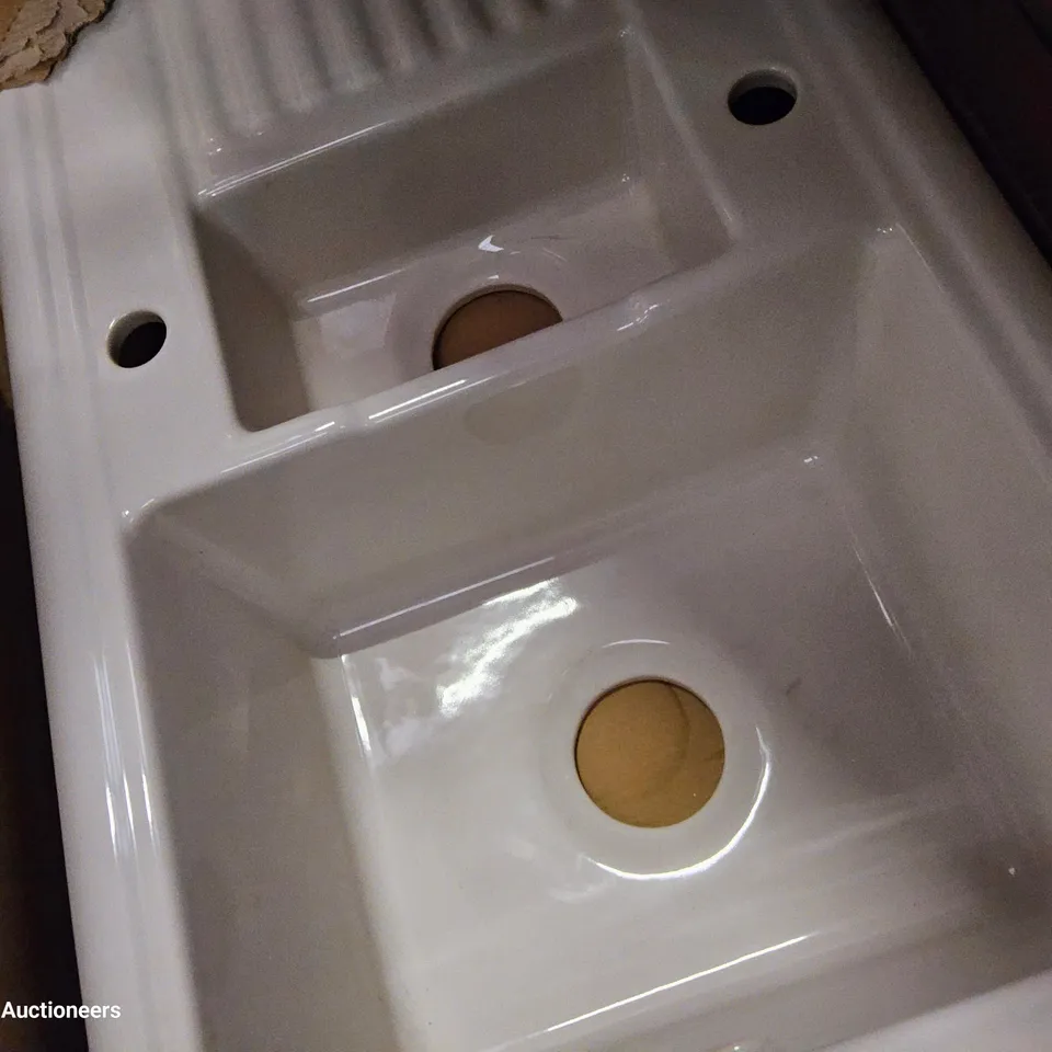BOXED BURBANK 1.5 BOWL CERAMIC SINK & DRAINER WHITE 