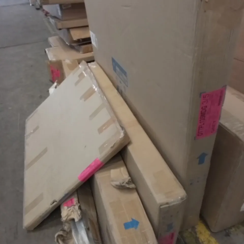 BOXED DOUBLE 135CM GREY BEDFRAME - 5BOXES