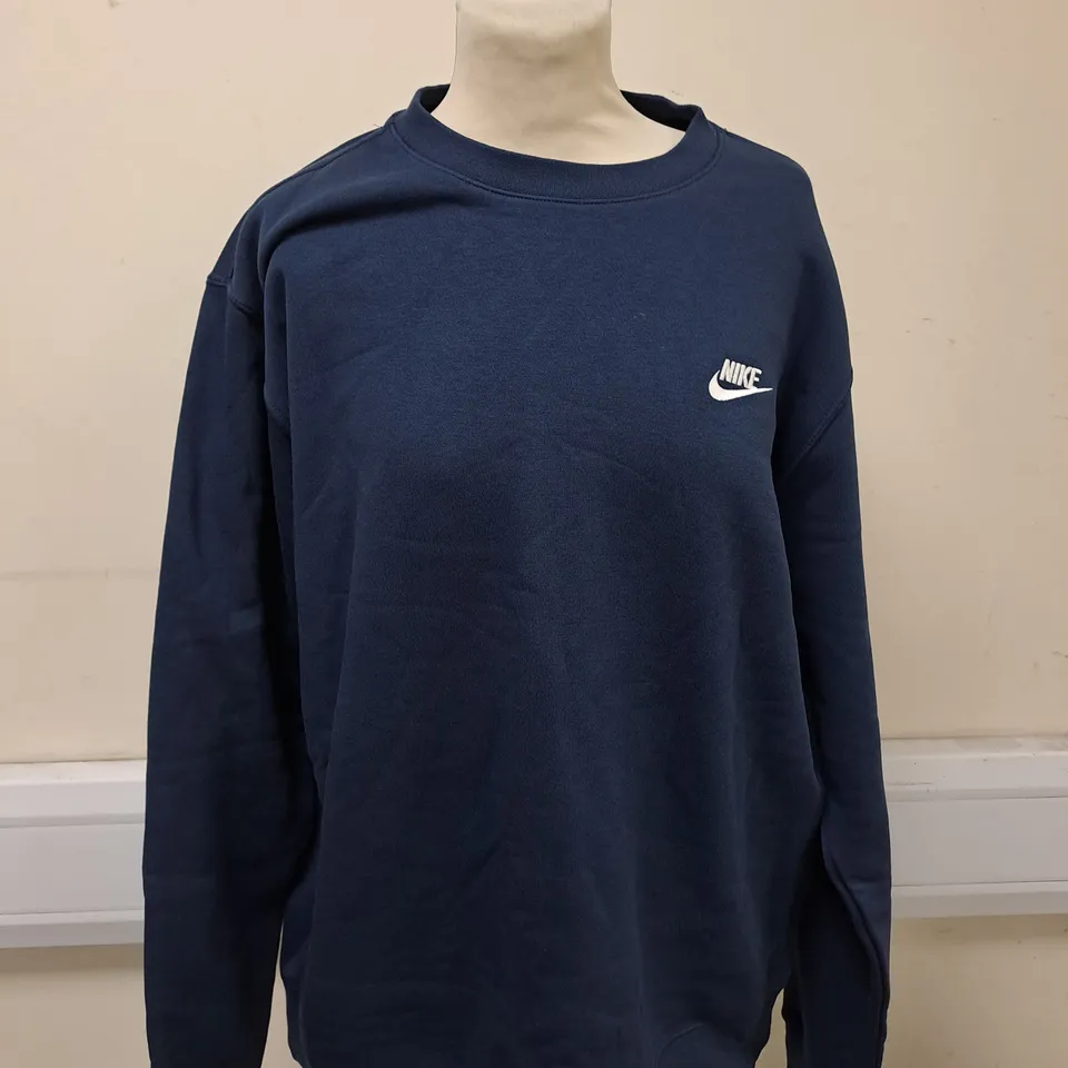NIKE NAVY BLUE JUMPER SIZE L 
