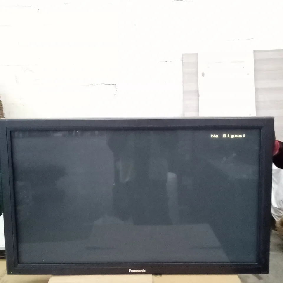 PANASONIC 42" HIGH DEFINITION PLASMA TV