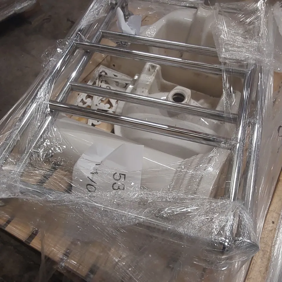 PALLET CONTAINING ASSORTED BATHROOM FURNITURE ITEMS