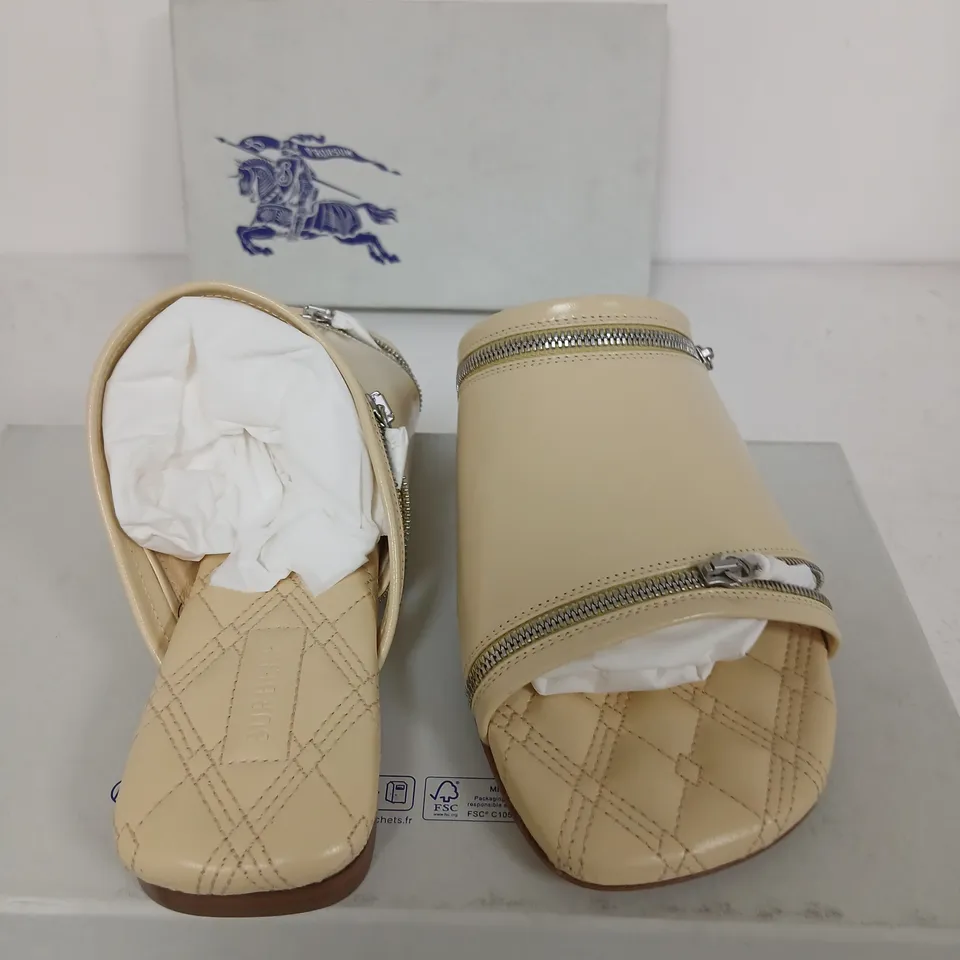 BURBERRY ZIP SANDAL WITH KITTEN HEEL – UK 5 (EU 38)
