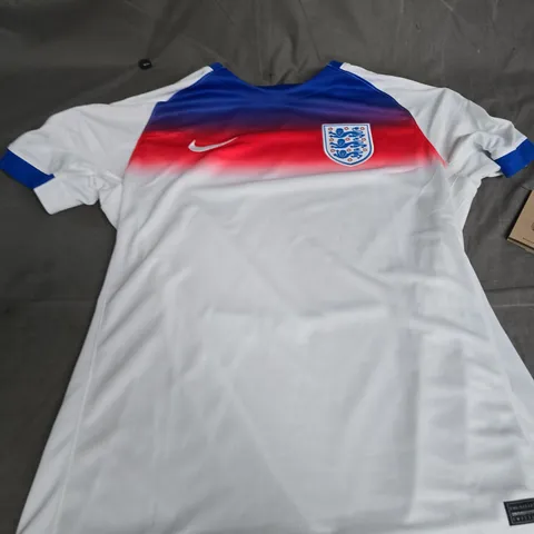 ENGLAND LIONESSES FOOTBALL TOP SIZE L 