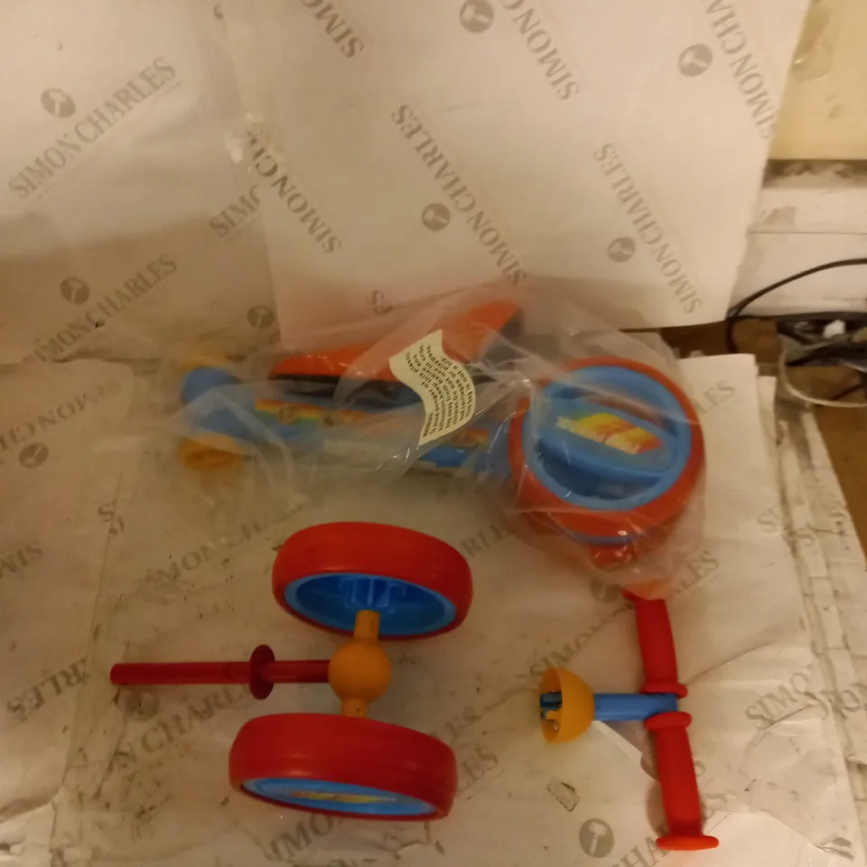 PAW PATROL BOBBLE RIDE ON  RRP £39.99