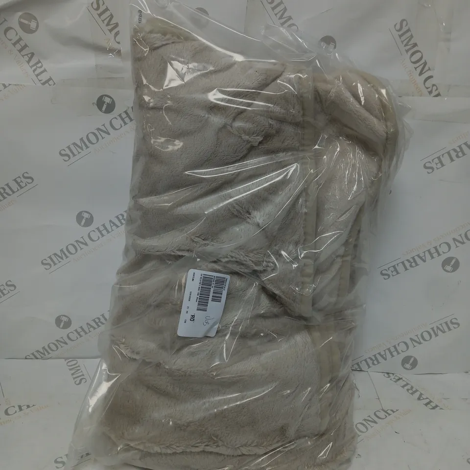 BOXED COZEE HOME VELVETSOFT HEATED THROW IN STONE 