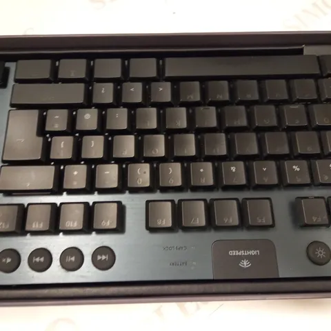 LOGITECH G915 TKL TENKEYLESS LIGHTSPEED WIRELESS RGB MECHANICAL GAMING KEYBOARD