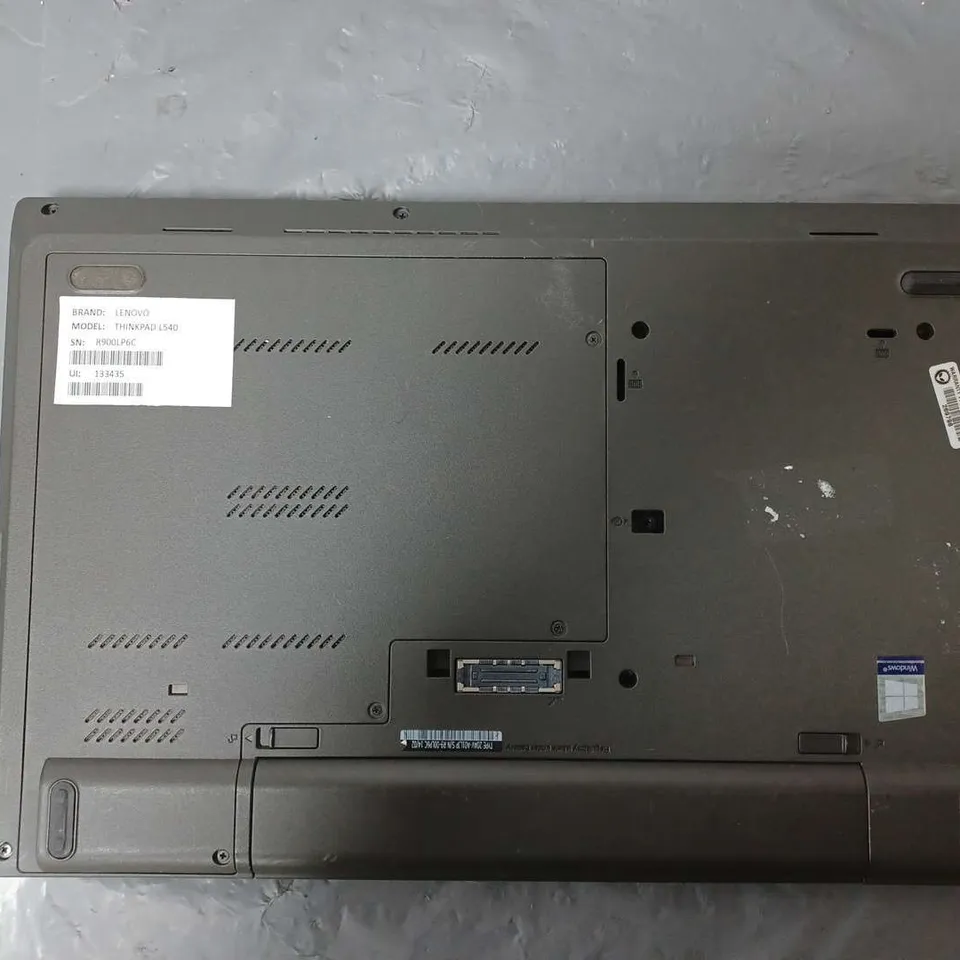 LENOVO	THINKPAD L540 15 INCH	I5-4300M 2.60GHZ