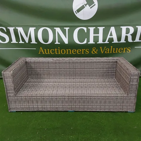 DESIGNER GREY WOVEN GARDEN/PATIO SOFA