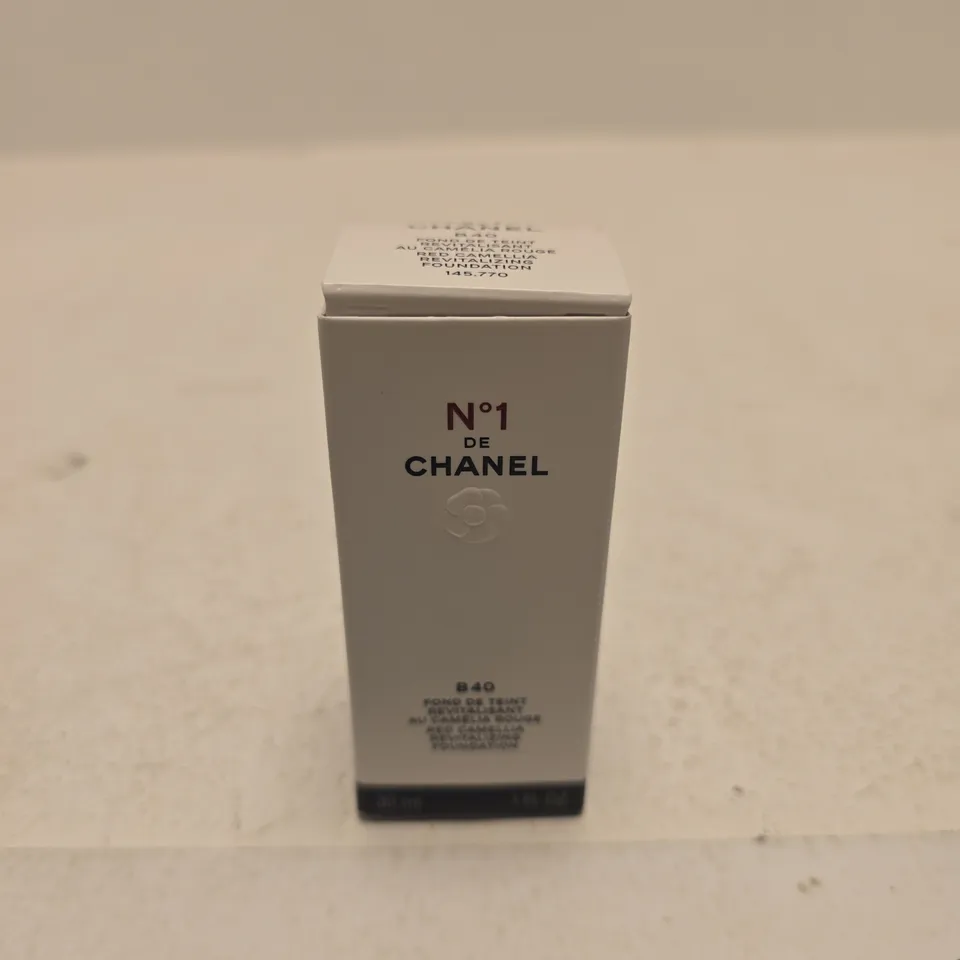 CHANEL N°1 DE CHANEL REVITALIZING FOUNDTION BOX