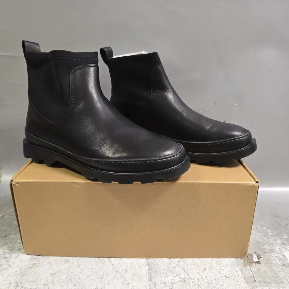 BOXED PAIR OF CAMPER SHOES IN BLACK SIZE EU 39