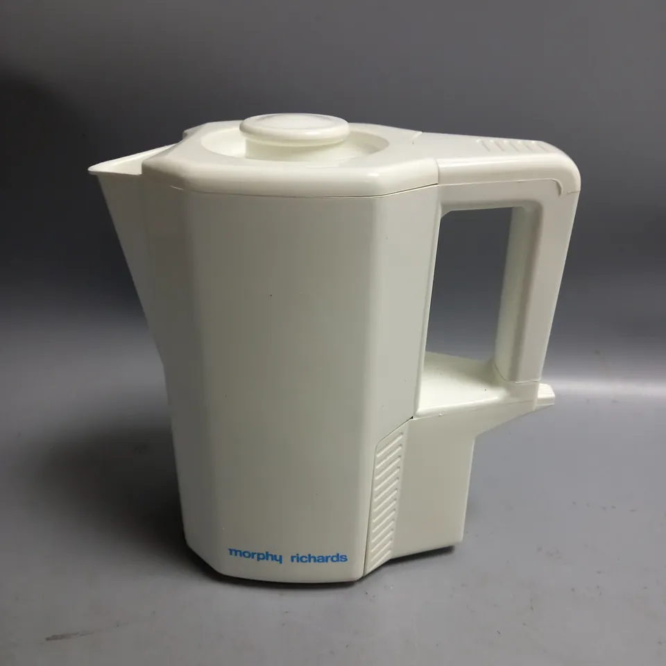 BOXED MORPHY RICHARDS TRAVEL KETTLE WHITE