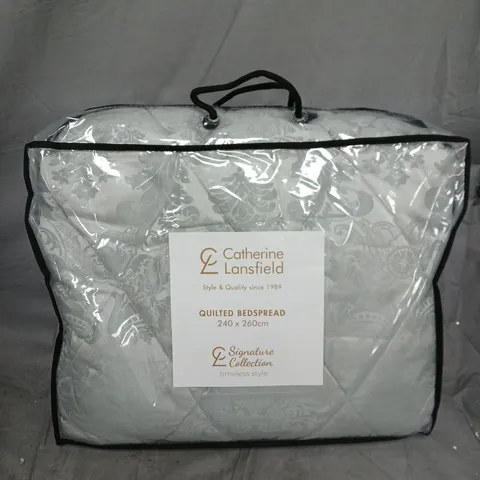 CATHERINE LANSFIELD QUILTED BEDSPREAD IN GREY - 240X26OCM