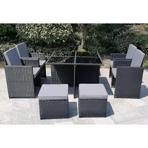 BOXED 8 SEATER CUBE ARMCHAIR SOFA SET WITH RAINCOVER (4 BOXES)